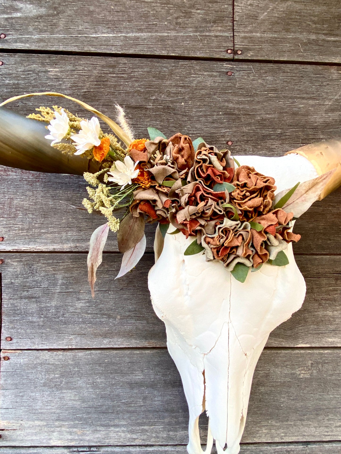 “Oakley” Genuine Texas Longhorn Skull Art